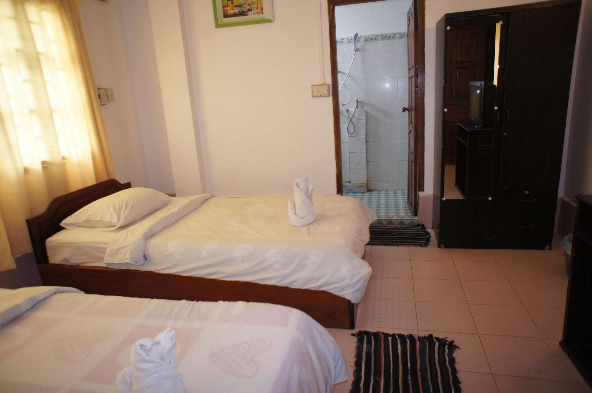 Malany Villa 1 Vang Vieng Dış mekan fotoğraf