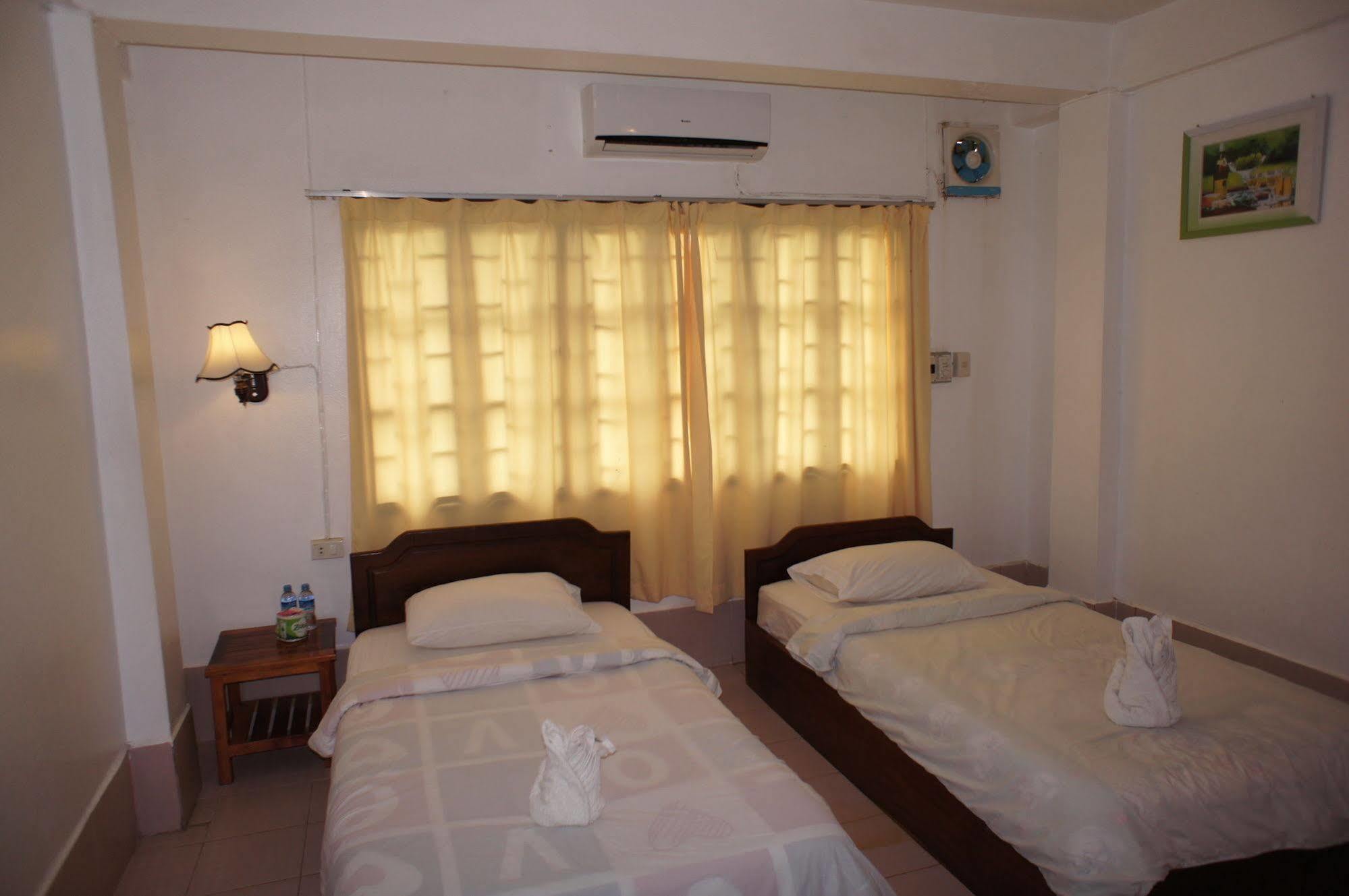 Malany Villa 1 Vang Vieng Dış mekan fotoğraf